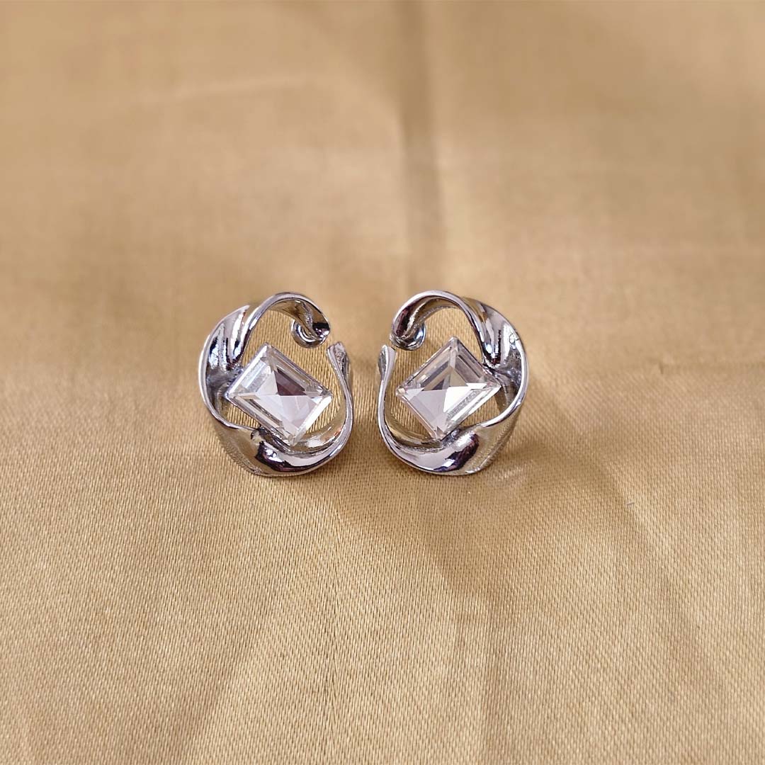 Earring_14.jpg THE DIAMOND HUGS - Image 1