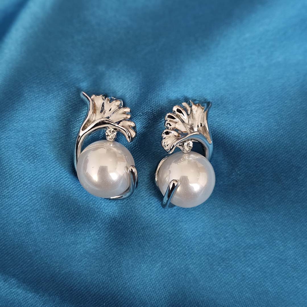 Earring_36.jpg THE FIERCE PEARL - Image 1