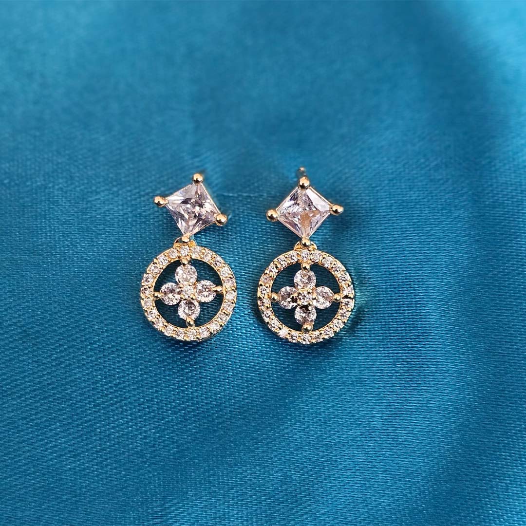 Earring_38.jpg SPARKLING FLOWER - Image 1